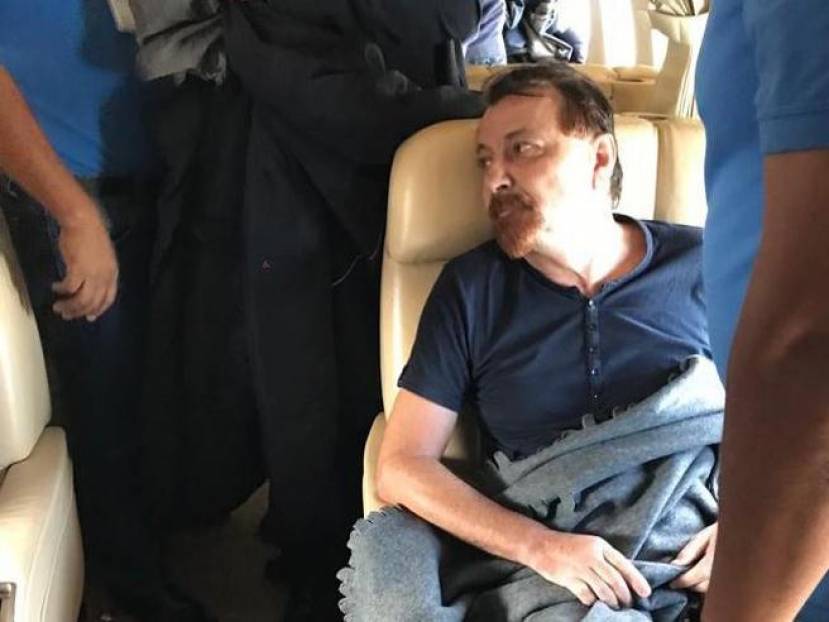 Gli appoggi curiosi del terrorista Battisti