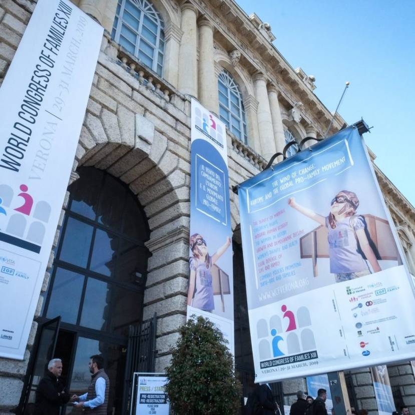 "La famiglia" al centro del convegno di Verona, con un taglio pericoloso