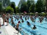 Poche semplici regole per quando si va in piscina: per salvaguardare la salute