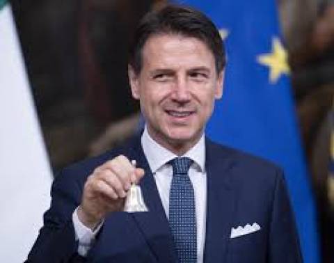 Usare la differenza di fede per vincere in politica? Conte pare provarci