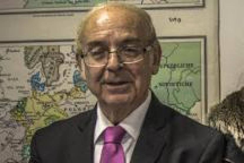 Un caro saluto al professor Donato Suma